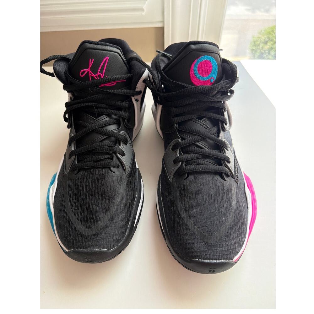 Nike Kyrie Infinity "South Beach" Men's Size 8/Women's 9.5 NWB Deadstock/New